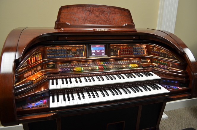 Lowrey Palladium SU630 - Organ Pianos